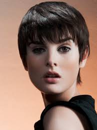 Blunt bob haircut with blunt within short haircuts with full. Hairstyles With A Make Over For The 21st Century