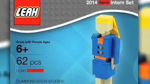 Student S Lego Resume Goes Viral Cnn Video Apply For Internship Communication Studies Creative Cv