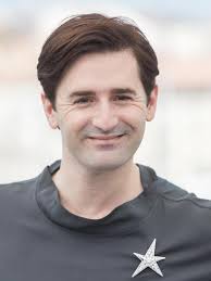 Genèse et stratégie d'un projet politique et diplomatique. Nicolas Maury Wiki Dix Pour Cent Fandom