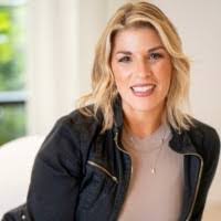 Michelle Mayberry's Instagram, Twitter & Facebook