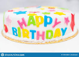祝你生日快乐的漂亮蛋糕库存照片. 图片包括有蛋糕, 信函, 愉快, 欢乐, 蓝色, 空白, 食物- 159416488