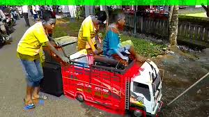 Maybe you would like to learn more about one of these? 18 Miniatur Truk Yg Ada Sound System