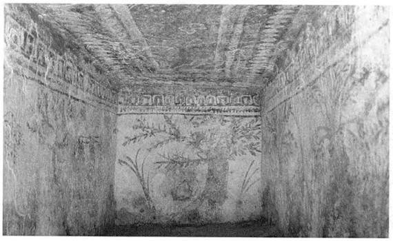 Identités et cultures dans le monde méditerranéen antique - Architecture et  décor funéraires, de la Grèce à l'Égypte : l'expression du statut héroïque  du défunt - Éditions de la Sorbonne