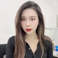 Yating Chen's Instagram, Twitter & Facebook