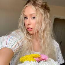 Charmaine Dawson's Instagram, Twitter & Facebook