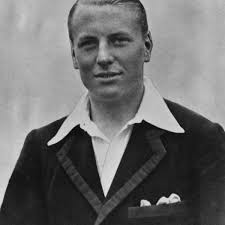 🔥New Podcast Episode🔥 Mark Fisher and Eric Roepke sit down with me at  Everest Basecamp and talk through finding the booted remains of Andrew  Irvine's foot…a truly remarkable discovery!! Listen here  https://t.co/z58QU7hhhG @