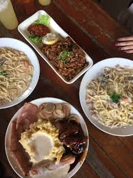 A more traditional decorated café, what's interesting about this café is the main dish which is yong tau foo. 10 Kafe Hipster Best Di Johor Bahru Bukan Biasa Biasa Saji My