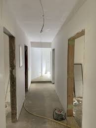 Hünfeld hat seinen bewohnern mit vielen arbeitsplätzen und einer guten infrastruktur unzweifelhaft einiges zu bieten. 5 Zimmer Wohnung Zu Vermieten 36088 Hunfeld Klingelstr Mapio Net