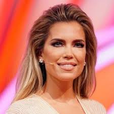 Weitere ideen zu sylvie meis, sylvie meis style, van der vaart. Filmografie Sylvie Meis Fernsehserien De