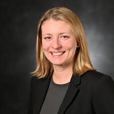 Leslie Barnard's Instagram, Twitter & Facebook