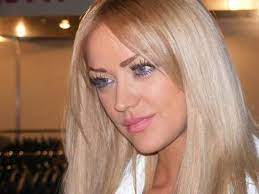 Bianca drăgușanu a oferit noi detalii despre relația tumultoasă cu alex bodi. Cum ArÄƒta Bianca DrÄƒguÈ™anu Inainte De OperaÈ›iile Estetice B1 Ro