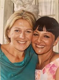 Sandra Bacci (@smilingischic) • Threads, Say more