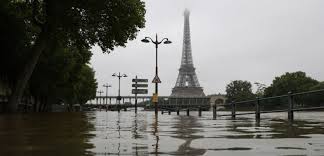 Il a touché la plus grande partie de sa vallée et, bien qu'il n'ait pas été très meurtrier, a causé d'importants dommages à l'économie régionale, en particulier à paris. La Grande Crue De 1910 Ce N Est Pas Pour Aujourd Hui Sciences Et Avenir