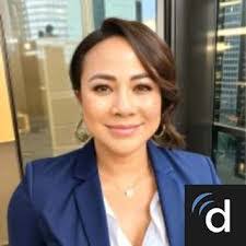 Jessica Haralson's Instagram, Twitter & Facebook