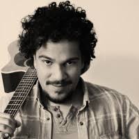 50+ perfiles de «Roberto Camargo»