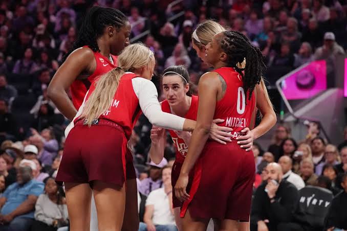Lexie Hull Makes Her Feelings Clear on Caitlin Clark Vs. Kelsey Mitchell MVP Debate - Yahoo Sports