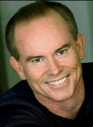 Polk State to honor alumnus actor at May 5 graduation ceremony