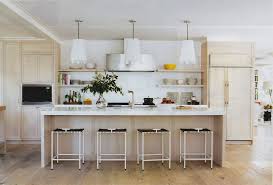 So we've gathered some inspiration for all you: 19 Trendy Kitchen Designs With Open Shelves That Will Delight You