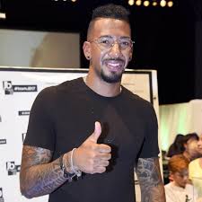 Fußballstar jérôme boateng und model kasia lenhardt sind kein paar mehr. Jerome Boateng Seine Neue Liebe Ist Ex Gntm Kasia Lenhardt Gala De