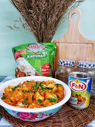 1001 resepi nasi goreng/ ini menyediakan pelbagai resepi membuat nasi goreng dengan rasa yang sedap , dengan kaedah memasak yang sangat ringkas dan dan masih banyak resepi nasi goreng lainnya, jika kalian tu reques resepinya , silakan di tulis di comment. My Cutie Pie Story Resepi Raya Nasi Impit Goreng Shosedap F N