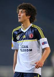 Kısa sürede dikkatleri üzerine çekmeyi başaran genç futbolcu 2 senenin sonunda fenerbahçe'ye transfer olmuştur. World S Best Salih Ucan Turkey Stock Pictures Photos And Images Getty Images Turkey Photos Turkey Stock Photo