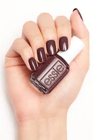   طلاء الأظافر 