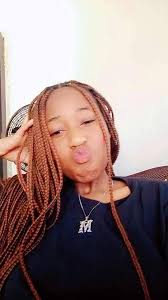 Hi guys, I'm Widia, 16 years old. Hope we can be friends. 😊👍🏻