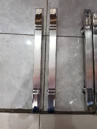 Selain itu, model jendela ini termasuk ke dalam desain modern. Handle Pintu Stainless 45cm Model Minimalis Shopee Indonesia