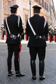 Previously corpo dei carabinieri reali, royal carabineers corps) are the national gendarmerie of italy who primarily carry out domestic policing duties. Carabinieri Italy Google Search Men In Uniform British Uniforms Men S Uniforms