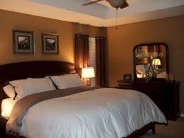 Astounding 25 Astonishing Warm Paint Colors For Your Bedrooms Decoration Ideas Https Decoredo Co Warm Bedroom Colors Cozy Master Bedroom Brown Master Bedroom