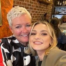 Local car washes with mat cleaning conveyor?