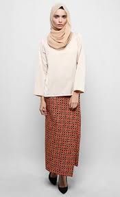 Habaib dalam pusaran kerajaan di indonesia (2). 35 Baju Kurung Tradisional Melayu Lama Trend Model