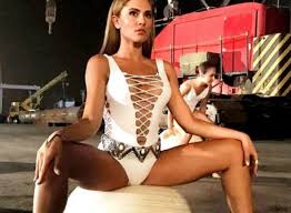 Η έλενα τσαγκρινού έχει συμμετάσχει σε talent show. H Elena Tsagkrinoy 8a Mas Ekproswphsei Sthn Eurovision Karfitsa Gr