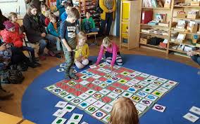 Hersteller von lehrmaterialien für neues lernmaterial und für. Herzlich Willkommen Tag Der Offenen Tur 2018 Montessori Schule Geisenhausen