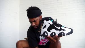 The bulky trainer came of age during a time when nfl players were among the more marketable athletes on nike's roster as deion sanders, dan marino, and barry sanders were stars to receive signature lines with nike. Nike Air Barrage Mid Dope Or Nope On Foot Youtube