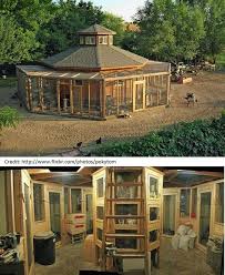 Degisik Kumes Modelleri Diy Enucuztavukkumesinasilyapilir Kumesyapimiresimlianlatim Tavukkume Building A Chicken Coop Diy Chicken Coop Raising Chickens