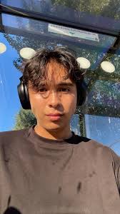 Hey! My mom and sister are coming to visit and I'm looking for a place they  can stay, from the 2nd February to the 27th. If anyone has a place  available for