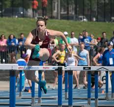 Shuttle hurdle relay for open, college more details see: Pcm Girls Shuttle Hurdles Brings Home A Silver Medal Knia Krls Radio The One To Count On