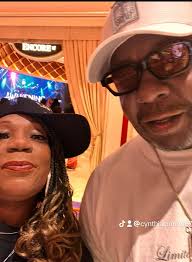 YALL KNOW I HAD TO POST MY BOBBY BROWN DAY PHOTOS 😊❤️❤️ I can't tell yall  how blessed and wonderful this moment felt to me to be up close and  personal with