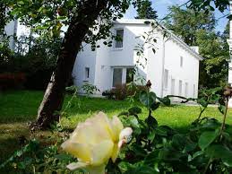 In der kalten jahreszeit sorgt der kamin für eine. Gartenhaus Brunnenstrasse 2 Zimmer Ferienwohnung App 6 Strandpinie Heringsdorf Usedom Ostsee Reisen De