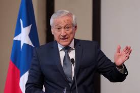 El ministro de relaciones exteriores, heraldo muñoz, viajó esta noche a canadá, con el fin de la visita del canciller muñoz se realiza en momentos en que la relación entre chile y canadá se. Chile Advierte A Cuba Que El Incidente Con Diputados Dana La Relacion Bilateral Usa Hispanic Press