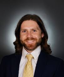 Kyle Leonard's Instagram, Twitter & Facebook