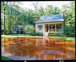 America's best house plans has a large collection of small house plans with fewer than 1,000 square feet. 21 Tiny Houses Southern Living