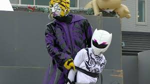 ボード 戦隊ヒロイン power rangers のピン