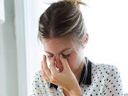 How To Get Rid Of A Headache: 4 Ways To Quickly Relieve Head Pain