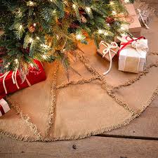 This tree skirt adds a unique finishing touch to your holiday decorations. 10 Best Burlap Christmas Tree Skirts For 2019 Rustic Tree Skirts