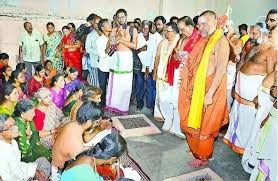 Sp balasubrahmanyam during a song recording. S P Balasubramanyam Gifts His Ancestral Property To Vedic School In Ap