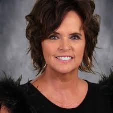 Jill Gildersleeve's Instagram, Twitter & Facebook