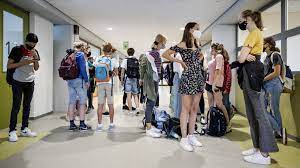 Scholen blijven open en minder besmettingen in china. Sauy Rcedh9rkm