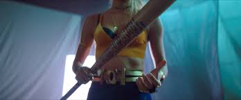 Watch the birds of prey soar. Birds Of Prey Set Photos End Costume Mystery Batman News